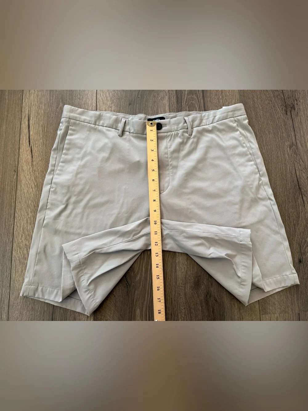 Theory men’s shorts